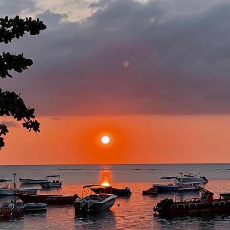 Roi Holiday Stay Grand Bay Buitenkant foto