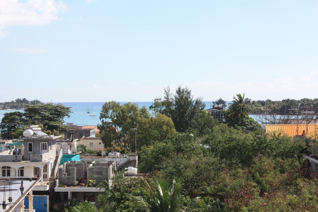 Roi Holiday Stay Grand Bay Buitenkant foto
