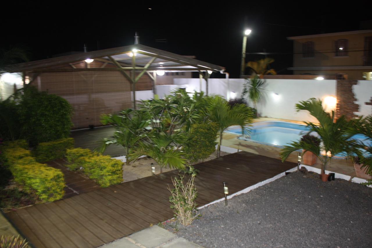 Roi Holiday Stay Grand Bay Buitenkant foto